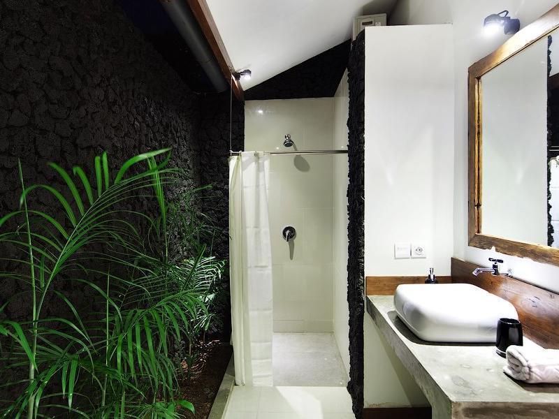 Big Brother Surf Inn Canggu  Luaran gambar