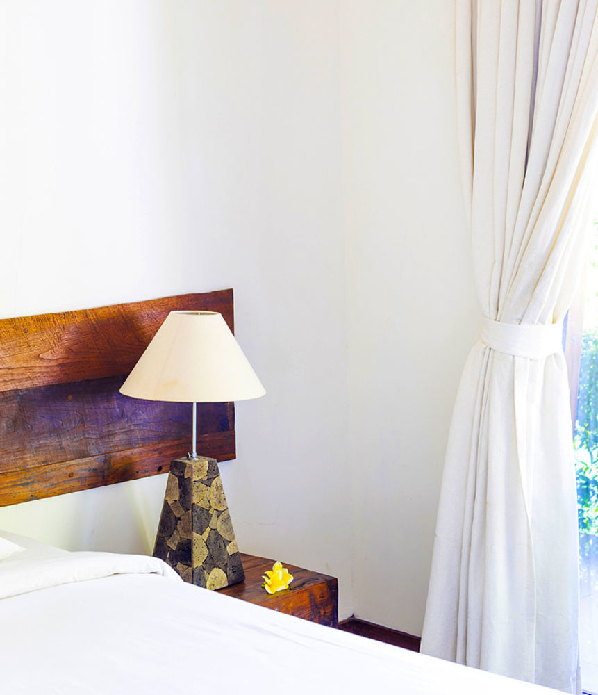 Big Brother Surf Inn Canggu  Luaran gambar