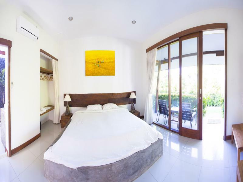 Big Brother Surf Inn Canggu  Luaran gambar