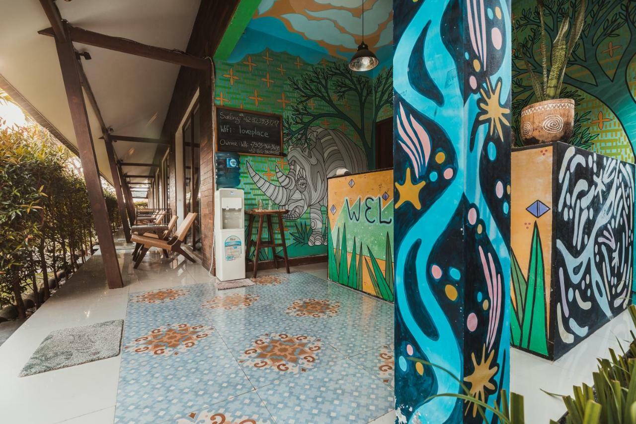 Big Brother Surf Inn Canggu  Luaran gambar